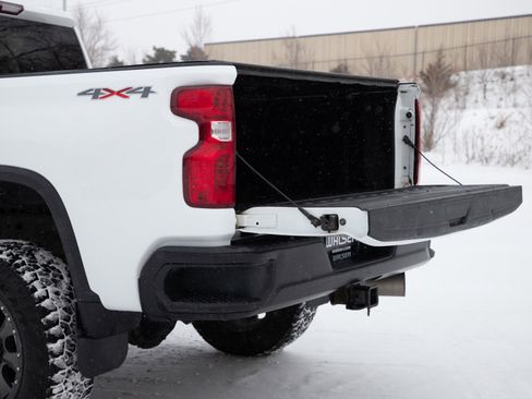 Used 2020 Chevrolet Silverado 2500 W/T image 9