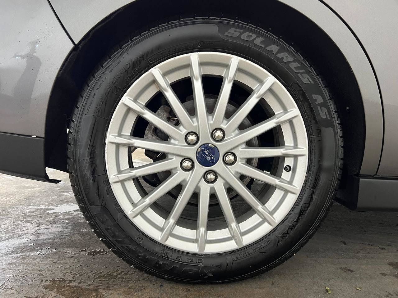 Used 2014 Ford C-MAX SEL w/ Equipment Group 302A FWD image 29