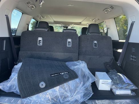 New 2026 INFINITI QX80 Luxe image 30