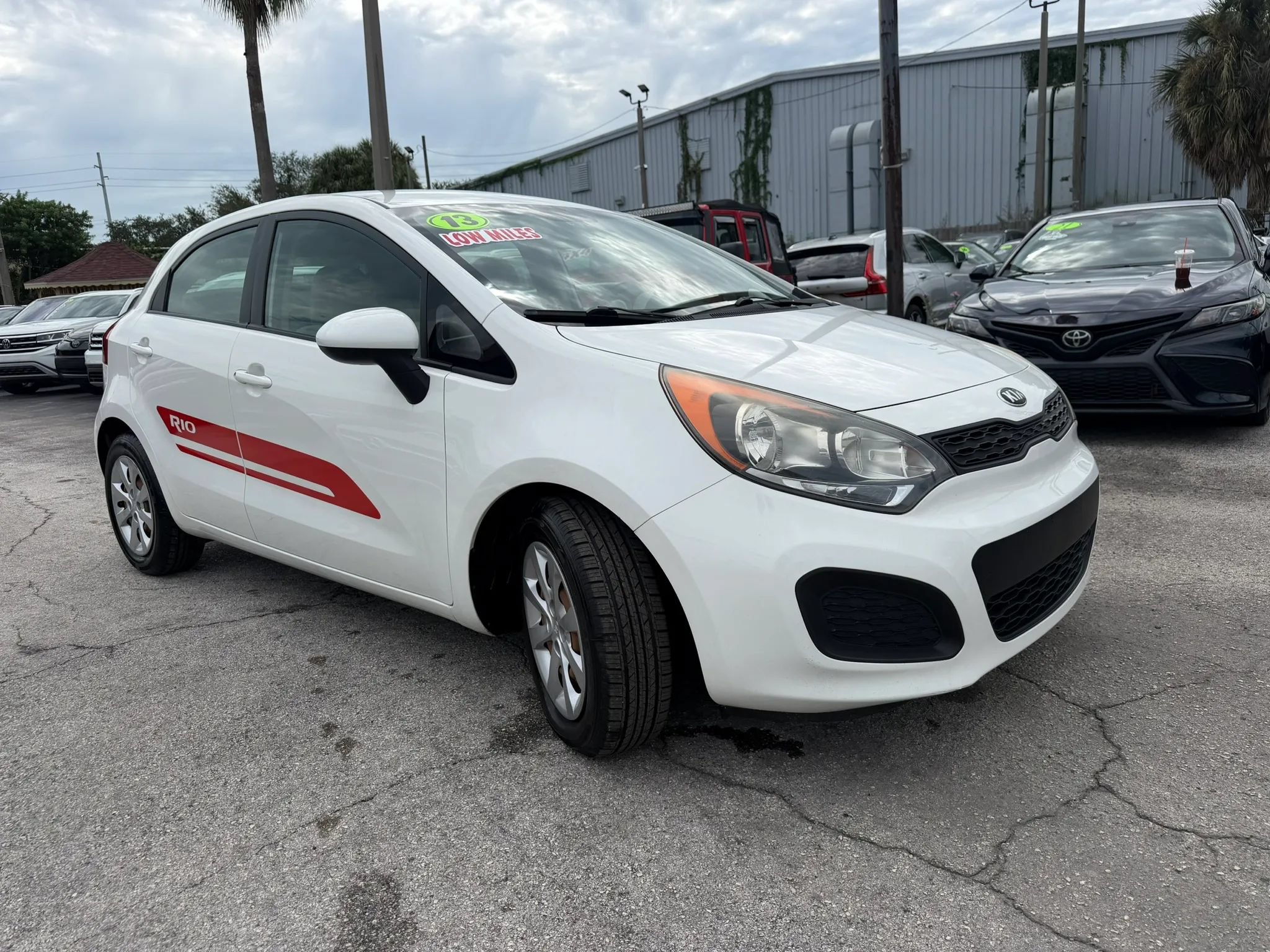 Used 2013 Kia Rio LX FWD image 3