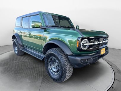 Certified 2025 Ford Bronco Outer Banks w/ Sasquatch Package