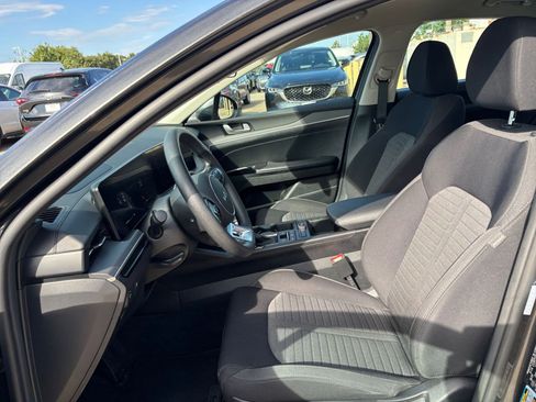 Used 2025 Kia K5 LXS image 25