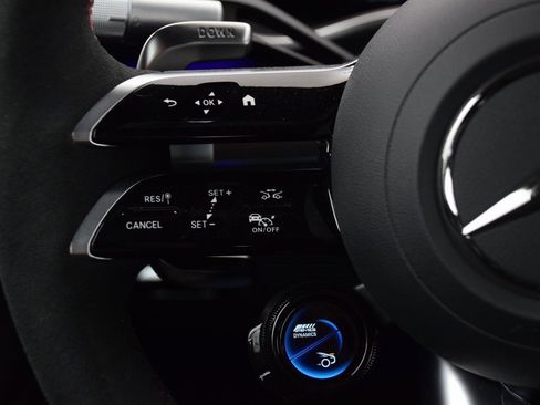 New 2025 Mercedes-Benz SL 63 AMG S e Performance 4MATIC image 20