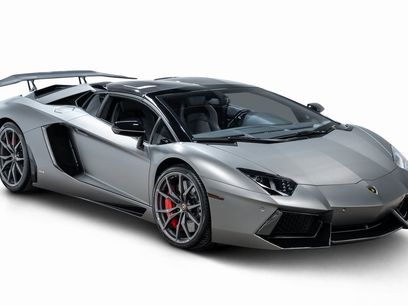 Used 2017 Lamborghini Aventador LP 700-4