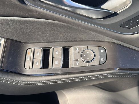 New 2026 Nissan Rogue Platinum w/ Platinum Premium Package image 17