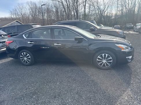 Used 2013 Nissan Altima 2.5 S image 11