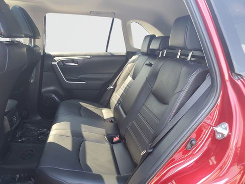 Used 2024 Toyota RAV4 XLE Premium FWD image 14