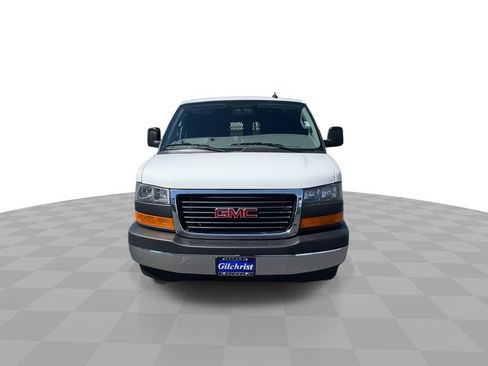 Used 2025 GMC Savana 2500 w/ Driver Convenience Package RWD image 3