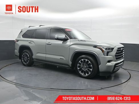 Used 2024 Toyota Sequoia Limited w/ Tow Technology Package AWD/4WD image 4