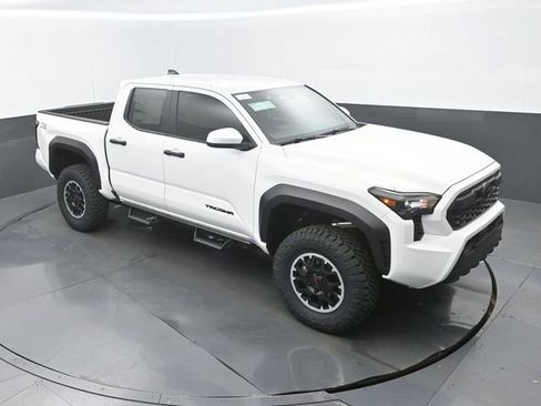 New 2026 Toyota Tacoma TRD Off-Road image 27