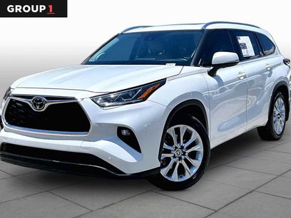 Used 2022 Toyota Highlander Limited