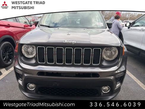 Used 2019 Jeep Renegade Latitude image 2