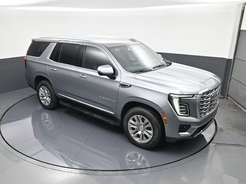 Used 2025 GMC Yukon Denali AWD/4WD image 35
