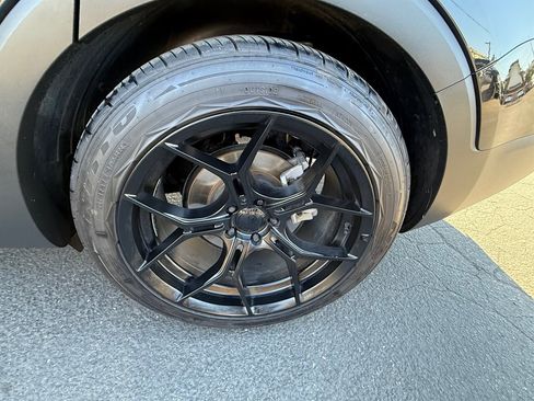 Used 2022 Kia Telluride EX w/ EX Premium Package image 13