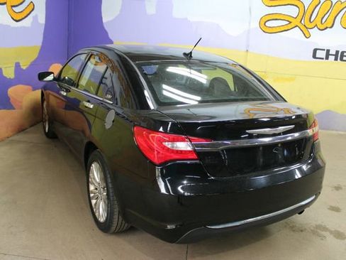 Used 2012 Chrysler 200 Limited FWD image 6