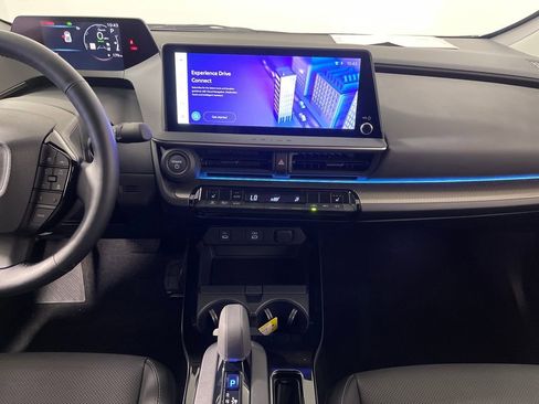 Certified 2024 Toyota Prius XLE image 15