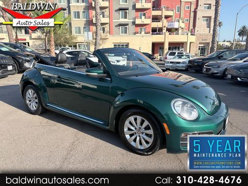 Used 2017 Volkswagen Beetle 1.8T S FWD image 1