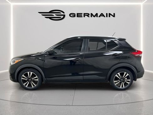 Used 2020 Nissan Kicks SV image 5