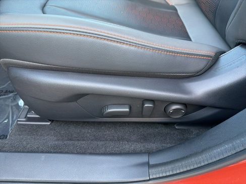 Certified 2024 Subaru Crosstrek 2.5i Limited w/ Crosstrek Mirror Package image 41