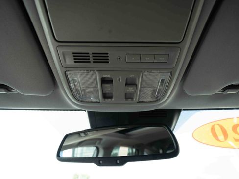 Used 2020 Honda CR-V Touring image 18