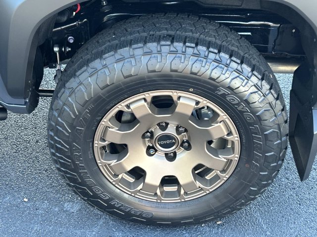 Used 2026 Toyota 4Runner Trailhunter AWD/4WD image 15