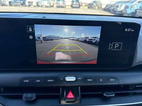Used 2025 Kia K4 FWD image 22
