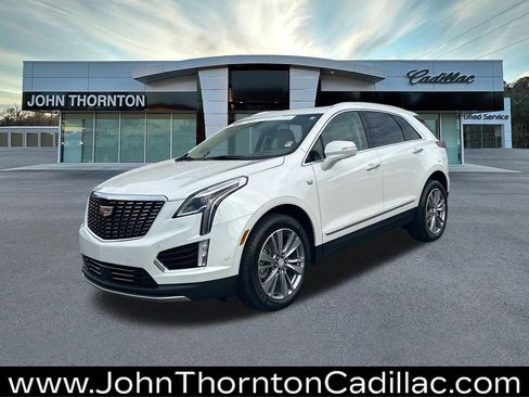 Certified 2025 Cadillac XT5 Premium Luxury w/ Technology Package FWD image 1