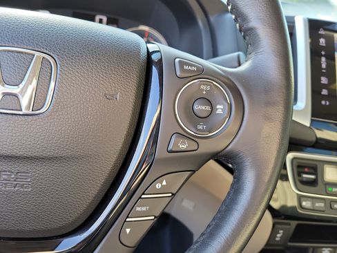 Used 2019 Honda Ridgeline RTL-E image 25