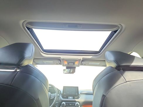 Used 2019 Toyota RAV4 Adventure image 23