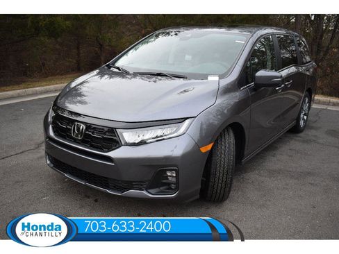 New 2026 Honda Odyssey Touring image 3