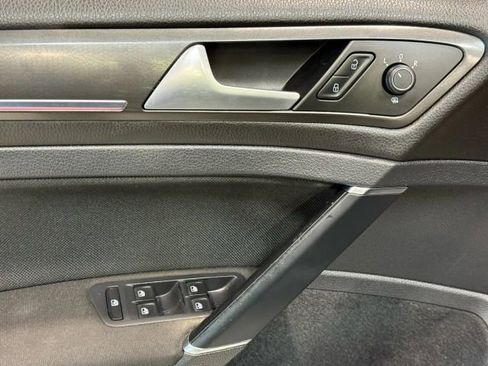 Used 2018 Volkswagen GTI S image 13