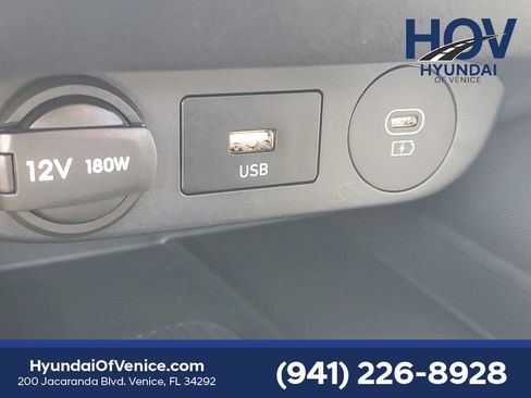 Certified 2025 Hyundai Elantra Sport FWD image 33