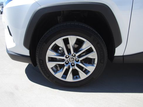 Used 2025 Toyota RAV4 XLE Premium w/ Weather Package image 4