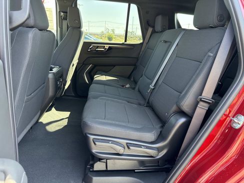 New 2025 Chevrolet Tahoe LS image 10