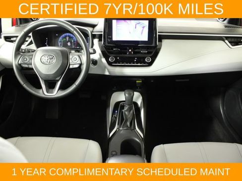 Used 2025 Toyota Corolla XSE FWD image 15