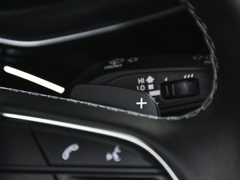 Used 2024 Audi Q8 Premium Plus w/ Premium Plus Package image 59