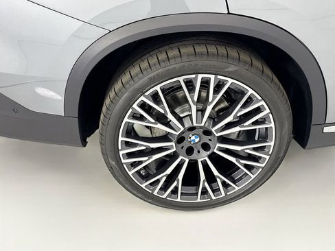 New 2026 BMW X5 xDrive40i w/ Executive Package image 32