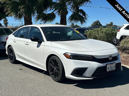 Used 2024 Honda Civic Sport image 1