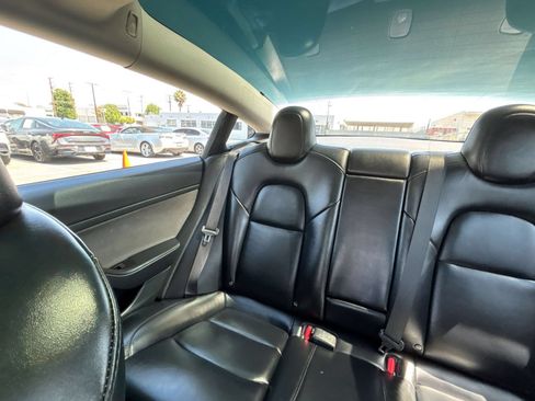 Used 2023 Tesla Model 3 Standard Range RWD image 18