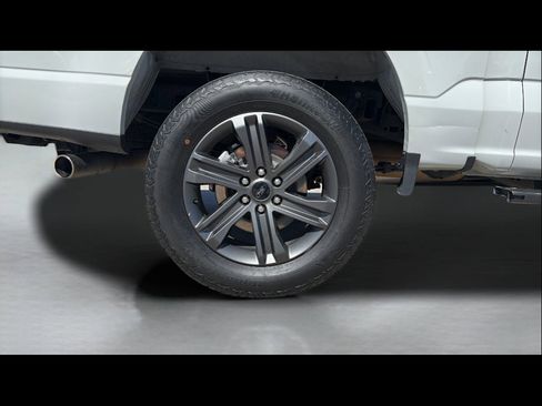 Used 2023 Ford F150 XLT w/ Equipment Group 302A High image 25