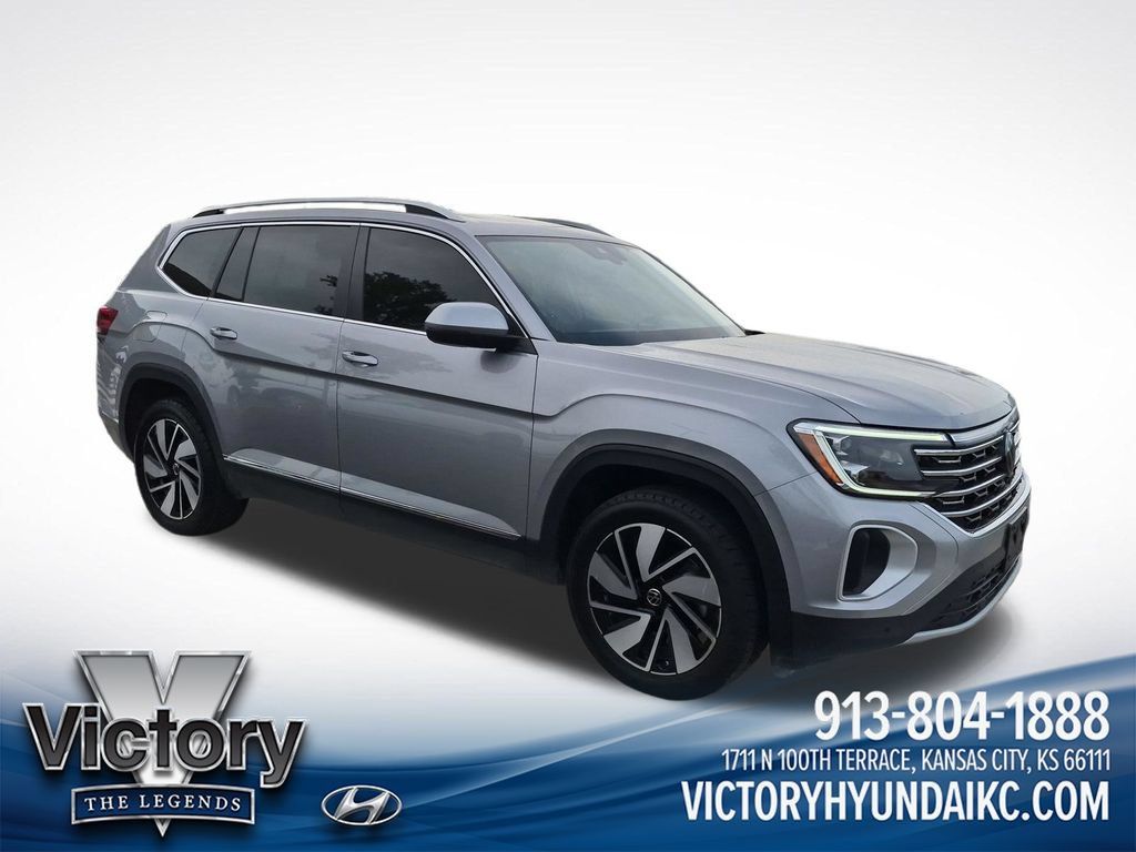 Used 2024 Volkswagen Atlas SEL AWD/4WD image 7