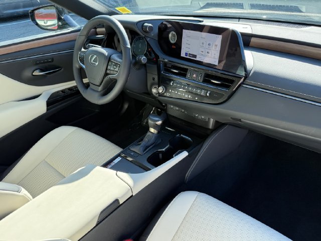 Certified 2024 Lexus ES 350 w/ Premium Package FWD image 24