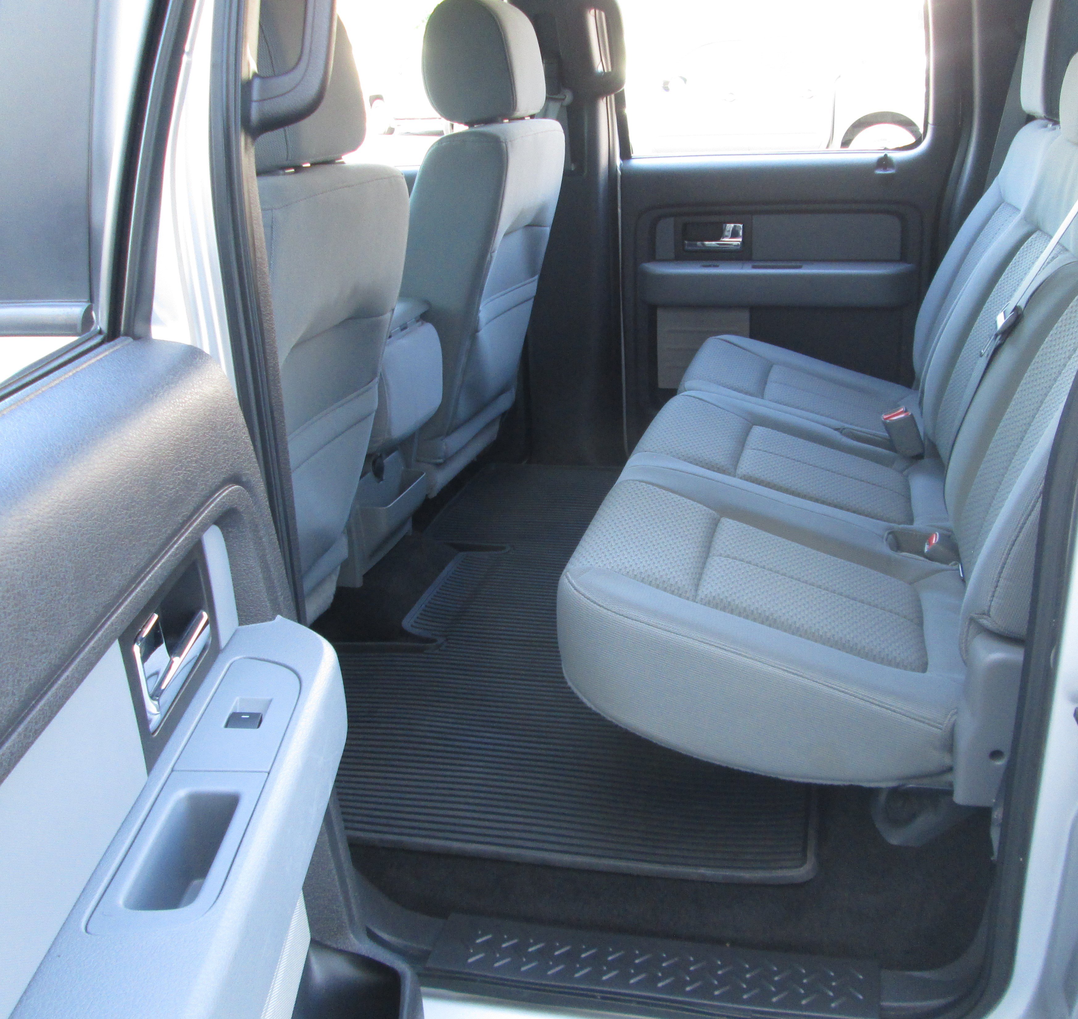 Used 2013 Ford F150 XLT w/ Luxury Equipment Group AWD/4WD image 13