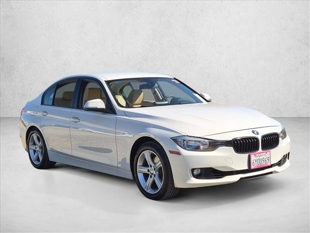 Used 2013 BMW 328i Sedan RWD image 3
