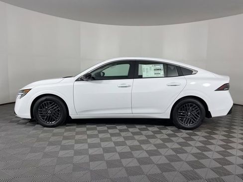 New 2026 Nissan Sentra SV w/ SV Convenience Package image 6