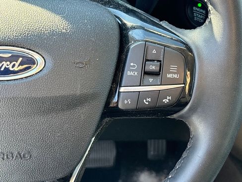 Used 2022 Ford Escape Titanium image 20