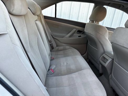 Used 2009 Toyota Camry LE image 15