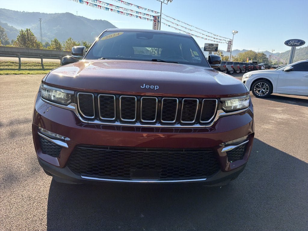 Used 2024 Jeep Grand Cherokee Limited 4xe AWD/4WD image 11