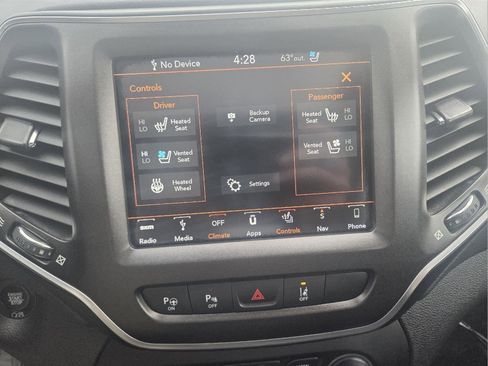 Used 2019 Jeep Cherokee Trailhawk image 21