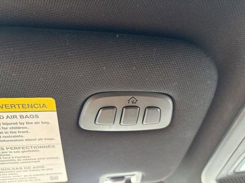 Used 2025 Ford Explorer ST-Line image 20